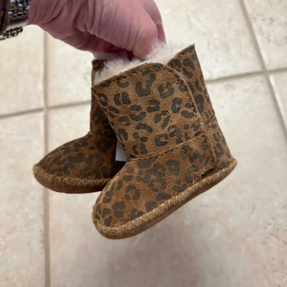 0-6 Month Kids Leopard Print Cozy Faux Fur Boots - Brown